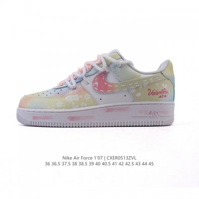 耐克 Nike Air Force 1 '07 Low 空军一号含气垫 低帮百搭厚底增高 小白鞋 解构绑带 双鞋带 休闲运动板鞋。柔软、弹性十足的缓震性能和出色