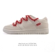公司级 耐克 Nike Sb Dunk Low Pro 男女同款运动鞋复古板鞋 解构绑带 双鞋带。采用柔软皮革鞋面，经久耐穿，塑就如元年款 Dunk 般的复古质