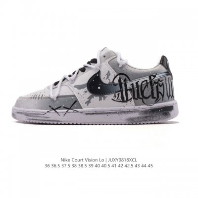 公司级 耐克Nike Court Vision Low 校园风低帮复古篮球板鞋男女运动鞋 解构绑带 双鞋带。延续80年代复古篮球鞋，添加学院风细节。皮革组合鞋面