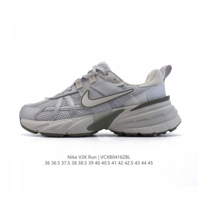 公司级 Nike 耐克 V2K Run 减震防滑 复古低帮运动跑步鞋 超火复古跑鞋，采用太空革组合呼吸网眼布鞋面材质，搭载正确4层组合底模，嵌入Tpu加固稳定模