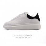 Alexandermcqueen 亚历山大 麦昆Mcq 运动小白鞋 厚底增高闪尾光滑牛皮平底鞋休闲鞋 时尚女板鞋潮运动鞋 ，火爆到大街小巷无人不知，无人不晓的境