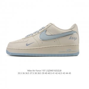 耐克 Nike Air Force 1 '07 Low 空军一号含气垫 低帮 小白鞋 百搭厚底增高休闲运动板鞋。柔软、弹性十足的缓震性能和出色的中底设计，横跨复