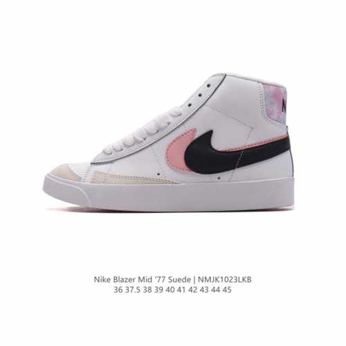 耐克 Nike Blazer Mid '77 VNTG 男女子运动鞋潮高帮板鞋 。重现低调风格和经典篮球外观，依托经典简约魅力和舒适性能，备受街头时尚赞誉。华美