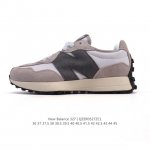 真标 Nb 新百伦 New Balance 327系列复古休闲运动慢跑鞋时尚男女运动鞋 以更纯粹的复古风格设计打造的全新造型 侧身还以解构设计 将 N 字标志以