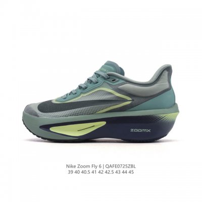 公司级 Nike耐克Zoom Fly 6 马拉松碳板米黑跑步鞋男款运动鞋Fn8455-001春新款Zoom Fly 6 Prm缓震轻便跑步鞋。这款鞋在继承了 N