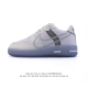 140 耐克 Nike Air Force 1 '07 Low 空军一号含气垫 低帮百搭厚底增高休闲运动板鞋。柔软、弹性十足的缓震性能和出色的中底设计，横跨复古