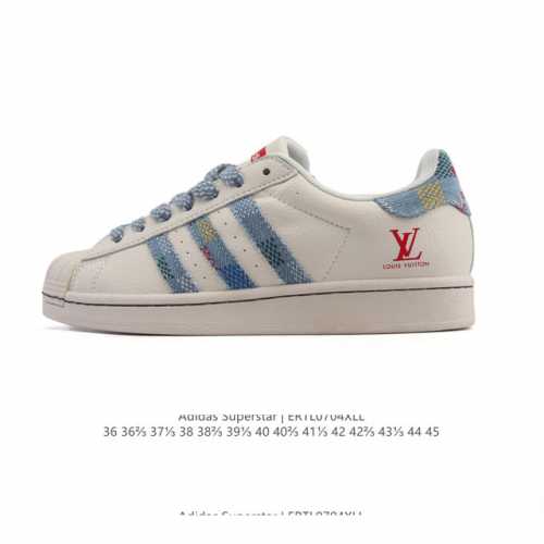 公司级 阿迪达斯 Adidas Superstar 2025年新款鞋子 蛇年新款经典贝壳头系列 新款休闲板鞋潮流男女士运动鞋 。鞋面柔软皮革拼接材质 标志性的贝