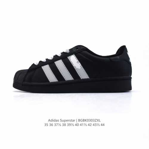 160 阿迪达斯 Adidas Superstar 三叶草经典贝壳头系列 新款休闲板鞋潮流男女士运动鞋 。鞋面柔软皮革材质 标志性的贝壳鞋头，锯齿三条纹，简约的