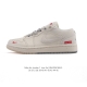 公司级 耐克 乔丹Air Jordan 1 Low Aj1 乔1 乔丹1代Aj1 低帮复古文化休闲运动篮球鞋。从1985 年面世的元年款汲取设计灵感，采用简洁大