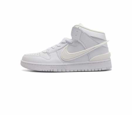 耐克 Ambush X Nk Sb Dunk High 滑板鞋高帮男士运动鞋 联名大勾 吴亦凡同款篮球鞋 以早年间最经典的 Dunk Hi 为蓝本 选用质感出众 - 点击图像关闭