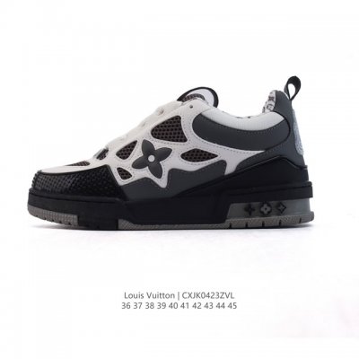 Lv Skate Sneaker 路易威登 2025年新款运动板鞋 蛇年限定 春夏秀场初次亮相，此次以粒面牛皮革焕新呈现。加垫鞋领和鞋舌援引滑板鞋设计，科技鞋带