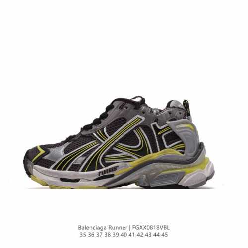 独家实拍 Ok扫描版本 纯原版本 新款balenciaga 巴黎世家-Runner 7.0 通过溢胶、做旧、缝线等细节，展示了设计师 Demna 的运动鞋风格，
