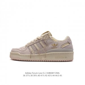 adidas 阿迪达斯 三叶草 Forum Low 男女运动鞋 摩登演绎篮球风的经典鞋。英文的“Forum”，是进行表达的场所，在这里，可以释放自己的热情，阐述