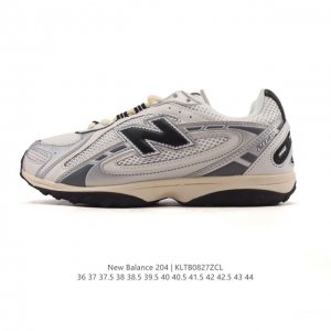 新品 新百伦 2025年新款 New Balance 204L 2025年夏季登场：复古薄底鞋重塑都市运动美学时尚运动跑步鞋，以复古薄底设计与室内足球鞋灵感，打