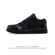 公司级头层皮耐克 乔丹air Jordan 1 Low Aj1 乔1 乔丹1代aj1 低帮复古文化休闲运动篮球鞋。从1985 年面世的元年款汲取设计灵感，采用简
