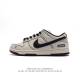 耐克 Nike Dunk Low 运动鞋复古板鞋，尽情迈步，彰显个性风采。采用柔软皮革鞋面，经久耐穿，塑就如元年款 Dunk 般的复古质感。全掌型橡胶外底，造就
