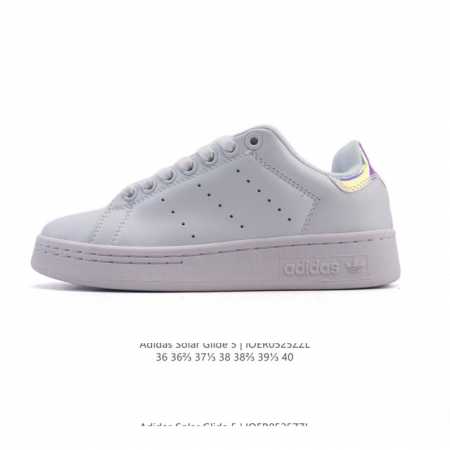 真标 阿迪达斯 Adidas 经典Y运动板鞋 新版本 Adidas Originals Stan Smith 厚底增高小白鞋 脚感新升级 整双鞋依旧是传统的低帮 - 点击图像关闭