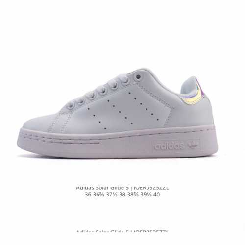 真标 阿迪达斯 Adidas 经典Y运动板鞋 新版本 Adidas Originals Stan Smith 厚底增高小白鞋 脚感新升级 整双鞋依旧是传统的低帮