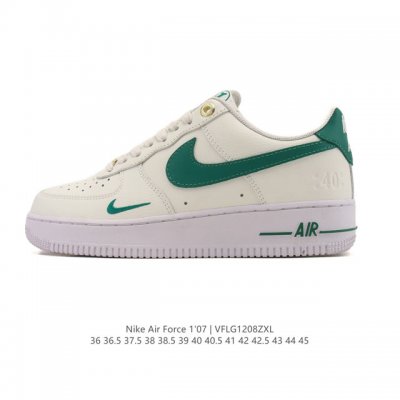 特价 耐克 Nike Air Force 1 '07 Low 空军一号含气垫 低帮 小白鞋 百搭厚底增高休闲运动板鞋。柔软、弹性十足的缓震性能和出色的中底设计，