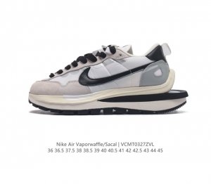 耐克 Sacai X Nike Vaporwaffle 华夫三代3.0 走秀重磅联名款运动鞋 鞋款由pegasus与vaporfly两款鞋型的设计元素共同构建