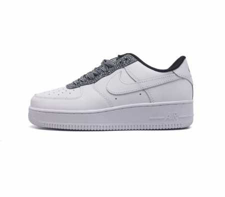 耐克 空军一号 Af1 低帮休闲板鞋 Ambush X Nk Air Force 7 Low Sp 空军一号联名标志性的swoosh延伸至鞋跟之外 鞋舌和鞋垫上 - 点击图像关闭