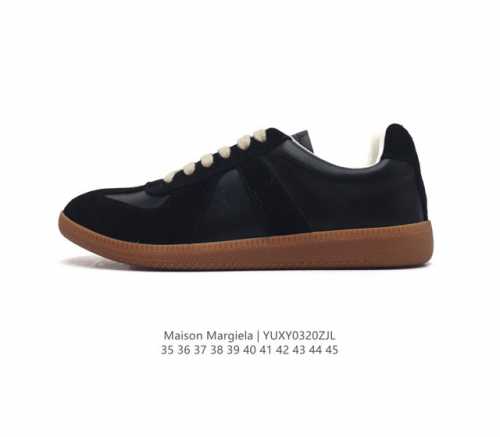 公司级 Maison Martin Margiela 马丁 马吉拉 德训休闲板鞋 牛皮革柔软细腻的特点与麋鹿皮的绒毛质感相结合 使其既有超高的柔软舒适度 又同时
