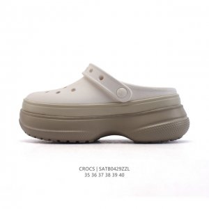 公司级 Crocs 沙滩洞洞鞋 女士休闲厚底增高凉拖鞋 卡骆驰明星同款 厚底增高沙滩鞋 选择尺码时 建议选大一码 脚感更舒适 家居休闲一式两用拖鞋 白敬亭同款，