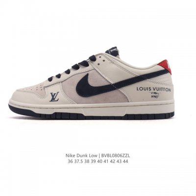 真标 耐克 Nike Sb Dunk Low Pro 女款运动鞋复古板鞋 路易威登联名。采用柔软皮革鞋面，经久耐穿，塑就如元年款 Dunk 般的复古质感。鞋头透