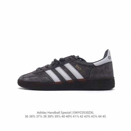 阿迪达斯 Adidas Handball Spezial 三叶草学院风复古休闲板鞋 德训鞋 橡胶底柔软皮革经典运动鞋板鞋。圆头、缝合拼接设计、正面绑带、鞋舌部位 - 点击图像关闭