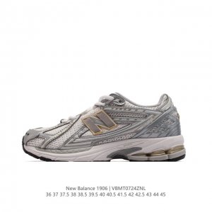 真标 新百伦 New Balance M1906系列 复古运动鞋单品宝藏老爹鞋款。作为nb最经典的档案鞋型之一，与2002一样，1906有着nb最成熟的技术加持
