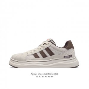 Adidas Shoes 新款阿迪达斯 低帮潮流百搭慢跑鞋 休闲经典运动板鞋 厚底增高男鞋 可以说是 Adidas 阿迪达斯最具标志性的运动鞋，拥有50多年的标