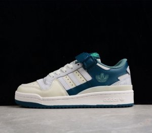 adidas Forum SanXingDui 中国风 三星堆限量 货号 HP206720 adidas Forum 84 Low为蓝本设计 鞋身以米白色皮革