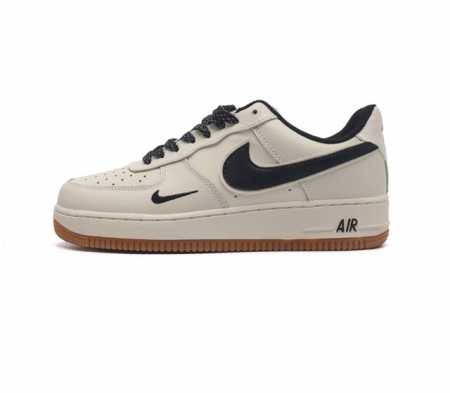 耐克 Nike Air Force 1 07 空军一号 Af 1 低帮 厚底增高百搭 休闲运动板鞋 柔软 弹性十足的缓震性能和出色的中底设计 横跨复古与现代的外 - 点击图像关闭
