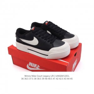 Nike 耐克 Court Legacy Lift 男女士运动鞋 运动厚底小白鞋 复古休闲鞋，上部和合成的 Strati 重叠,增加纹理、深度和透气性。 刺绣细