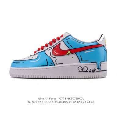 公司级 耐克 Nike Air Force 1 '07 Low 空军一号含气垫 小白鞋 低帮百搭厚底增高休闲运动板鞋。柔软、弹性十足的缓震性能和出色的中底设计，