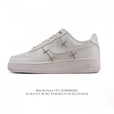 耐克 Nike Air Force 1 '07 Low 空军一号含气垫 小白鞋 2025年 蛇年新款 低帮百搭厚底增高休闲运动板鞋。柔软、弹性十足的缓震性能和出