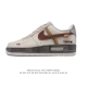 耐克 Nike Air Force 1 '07 Low 空军一号含气垫 小白鞋 低帮百搭厚底增高休闲运动板鞋。柔软、弹性十足的缓震性能和出色的中底设计，横跨复古