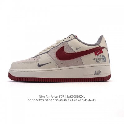 耐克 Nike Air Force 1 '07 Low 空军一号含气垫 小白鞋 2025年 蛇年新款 北脸北面联名 低帮百搭厚底增高休闲运动板鞋。柔软、弹性十足