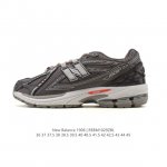 公司级真标 新百伦 New Balance M1906系列 复古运动鞋单品宝藏老爹鞋款。作为Nb最经典的档案鞋型之一，与 2一样，1906有着Nb最成熟的技术加