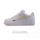 耐克 Nike Air Force 1 '07 Low 空军一号含气垫 小白鞋 低帮百搭厚底增高休闲运动板鞋。柔软、弹性十足的缓震性能和出色的中底设计，横跨复古