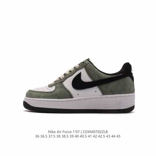 耐克 Nike Air Force 1 '07 Low 空军一号含气垫 低帮百搭厚底增高休闲运动板鞋。柔软、弹性十足的缓震性能和出色的中底设计，横跨复古与现代的