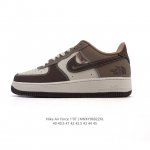 耐克 Nike Air Force 1 '07 Low 空军一号含气垫 小白鞋 2025年 蛇年新款 低帮百搭厚底增高休闲运动板鞋。柔软、弹性十足的缓震性能和出