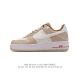 耐克 Nike Air Force 1 '07 Low 空军一号含气垫 小白鞋 低帮百搭厚底增高休闲运动板鞋。柔软、弹性十足的缓震性能和出色的中底设计，横跨复古