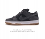 耐克nike Dunk Low 板鞋 Sb系列经典百搭休闲运动板鞋加厚鞋舌的填充 使舒适性大大提升 同时也更方便穿脱中底部分则加入了脚感柔软舒适zoomair气