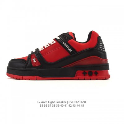 公司级 路易威登 Louis Vuitton Lv路易威登板鞋 时尚运动鞋潮厚底增高男女鞋。舒适防滑底和百搭性霸屏整个时尚娱乐圈，细节调整完美主义！采用柔软皮革