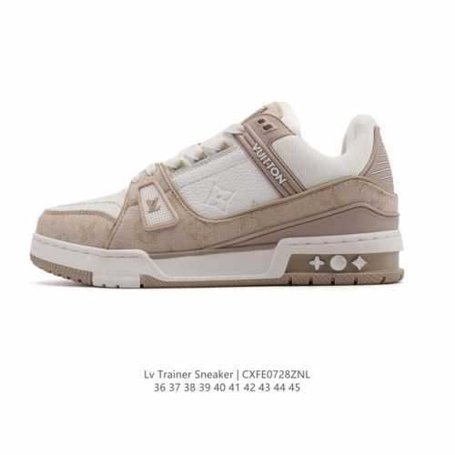 帝王版 路易威登 Louis Vuitton Lv路易威登板鞋 时尚运动鞋潮厚底增高男女鞋。舒适防滑底和百搭性霸屏整个时尚娱乐圈，细节调整完美主义！采用柔软皮革