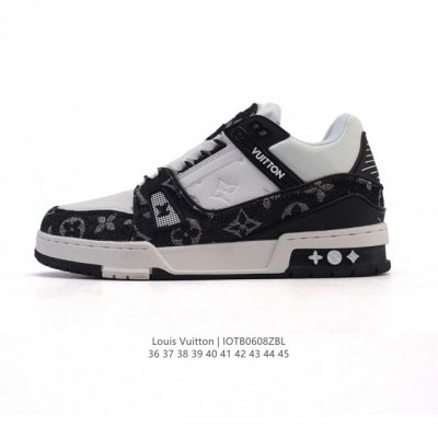 公司级 路易威登 Louis Vuitton Lv路易威登板鞋 时尚运动鞋潮厚底增高男女鞋。舒适防滑底和百搭性霸屏整个时尚娱乐圈，细节调整完美主义！采用柔软皮革