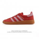 阿迪达斯 Adidas Handball Spezial 低帮三叶草学院风复古休闲板鞋 德训鞋 橡胶底柔软皮革经典运动鞋板鞋。圆头、缝合拼接设计、正面绑带、鞋舌