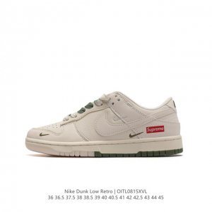 耐克 Nike Dunk Low Retro 运动鞋复古运动滑板鞋。作为 80 年代经典篮球鞋款，起初专为硬木球场打造，后来成为席卷街头的时尚标杆，现以经典细节