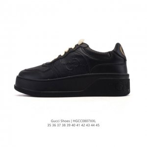公司级 Gucci 25新款板鞋男女运动鞋德训鞋春季轻便系带透气情侣鞋休闲软底小白鞋透气孔皮革休闲德训 低帮 时尚板鞋，德训鞋的版型大家都知道 是非常显脚瘦的！